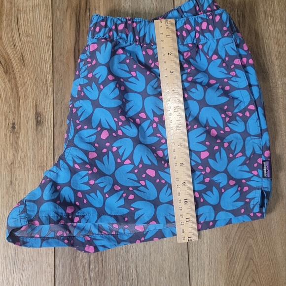 Patagonia Barely Baggies Shorts Women's Large Dolomite Blue - Picture 4 of 4